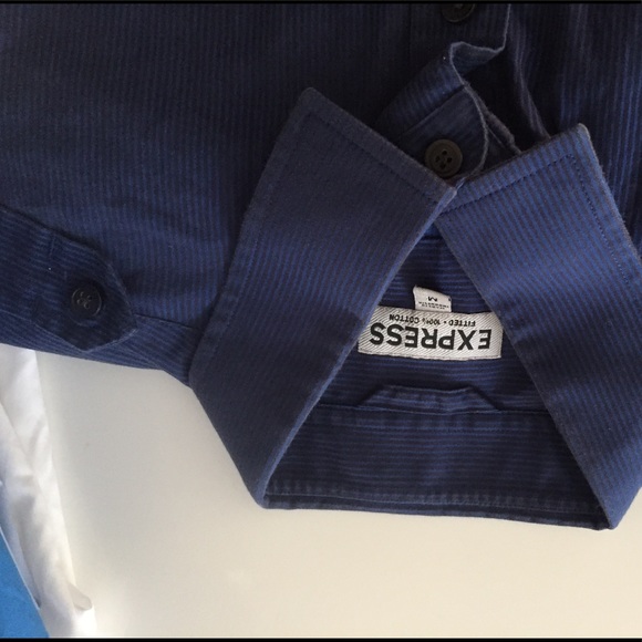 SOLD 8 d r e s s  s h i r t s - Picture 6 of 8